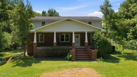 581 Post Road Bath NC 27808