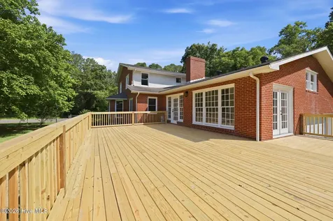 581 Post Road Bath NC 27808