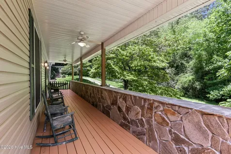 95 Cherokee Avenue Andrews NC 28901