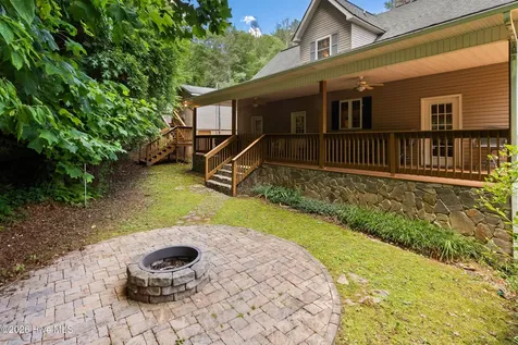 95 Cherokee Avenue Andrews NC 28901