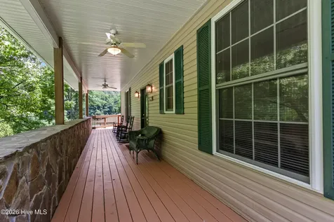 95 Cherokee Avenue Andrews NC 28901