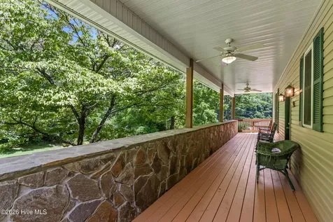 95 Cherokee Avenue Andrews NC 28901