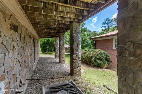 95 Cherokee Avenue Andrews NC 28901