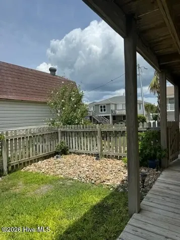 102 W Dobbs Street Atlantic Beach NC 28512