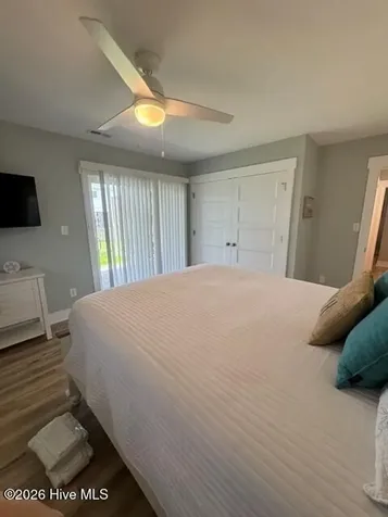 102 W Dobbs Street Atlantic Beach NC 28512