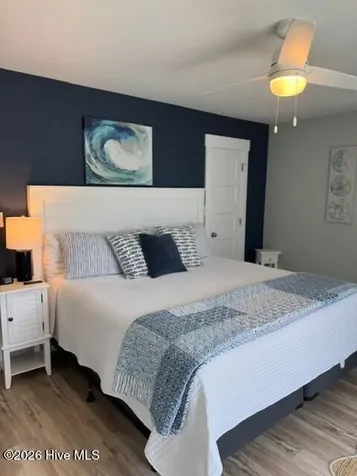 102 W Dobbs Street Atlantic Beach NC 28512
