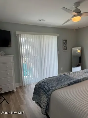 102 W Dobbs Street Atlantic Beach NC 28512