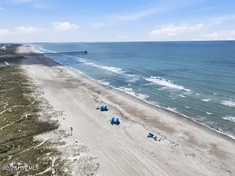 102 W Dobbs Street Atlantic Beach NC 28512