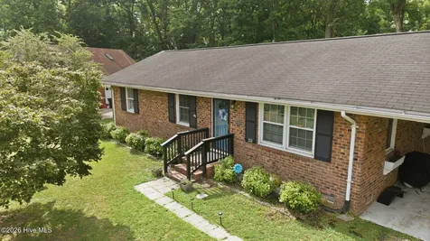 1711 Ambleside Drive Tarboro NC 27886