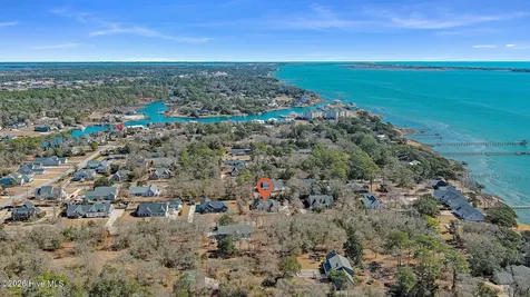 204 Nottingham Lane Morehead City NC 28557