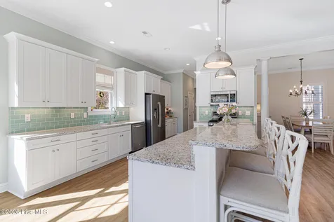 204 Nottingham Lane Morehead City NC 28557