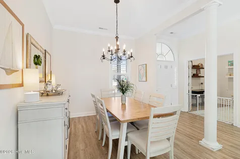 204 Nottingham Lane Morehead City NC 28557