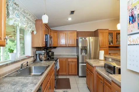 4122 Fairview Road Andrews NC 28901