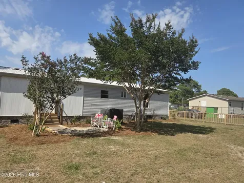 1199 Zack Street SE Bolivia NC 28422