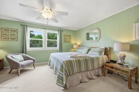 136 Sea Dunes Drive Emerald Isle NC 28594