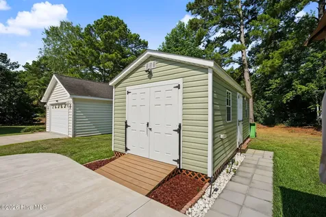 908 Palmer Drive Calabash NC 28467