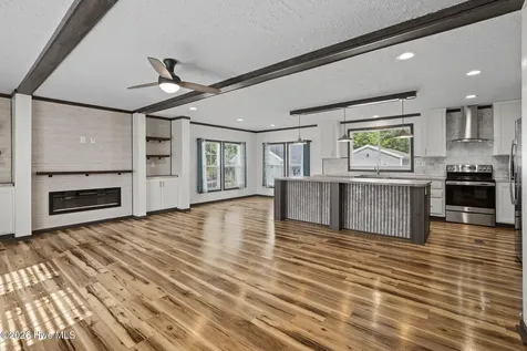 908 Palmer Drive Calabash NC 28467