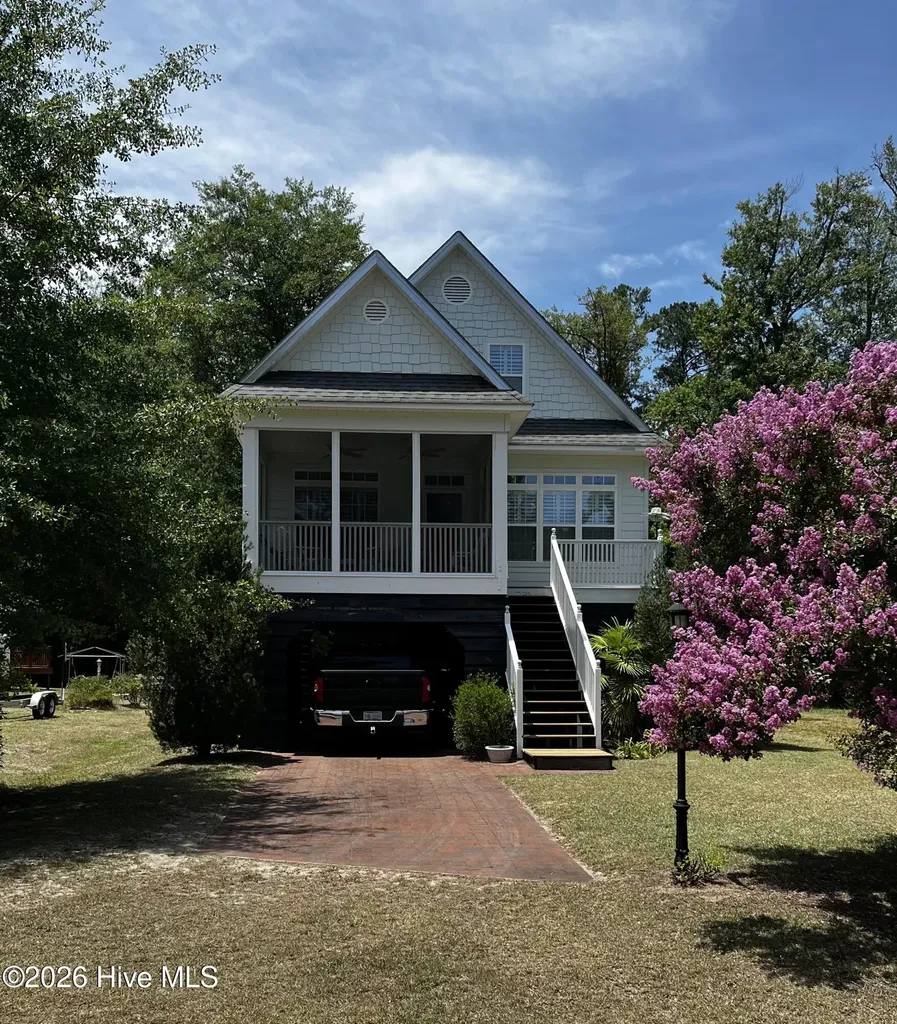 97 Woodbury Road Elizabethtown NC 28337