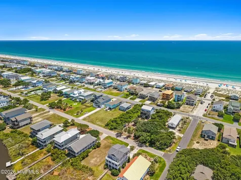 3214 E Dolphin Drive Oak Island NC 28465