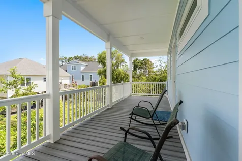 118 SE 40th Street Oak Island NC 28465