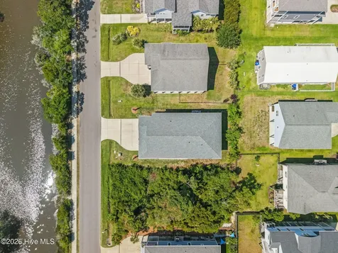 118 SE 40th Street Oak Island NC 28465