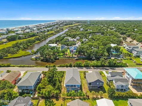 118 SE 40th Street Oak Island NC 28465