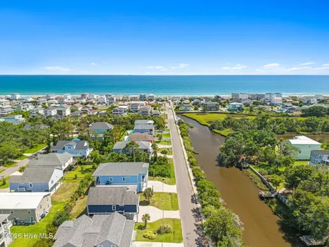 118 SE 40th Street Oak Island NC 28465