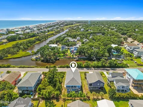 118 SE 40th Street Oak Island NC 28465