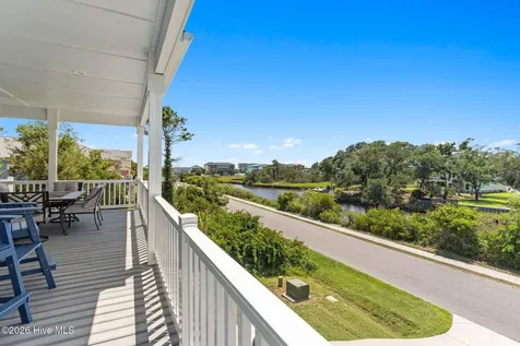 118 SE 40th Street Oak Island NC 28465