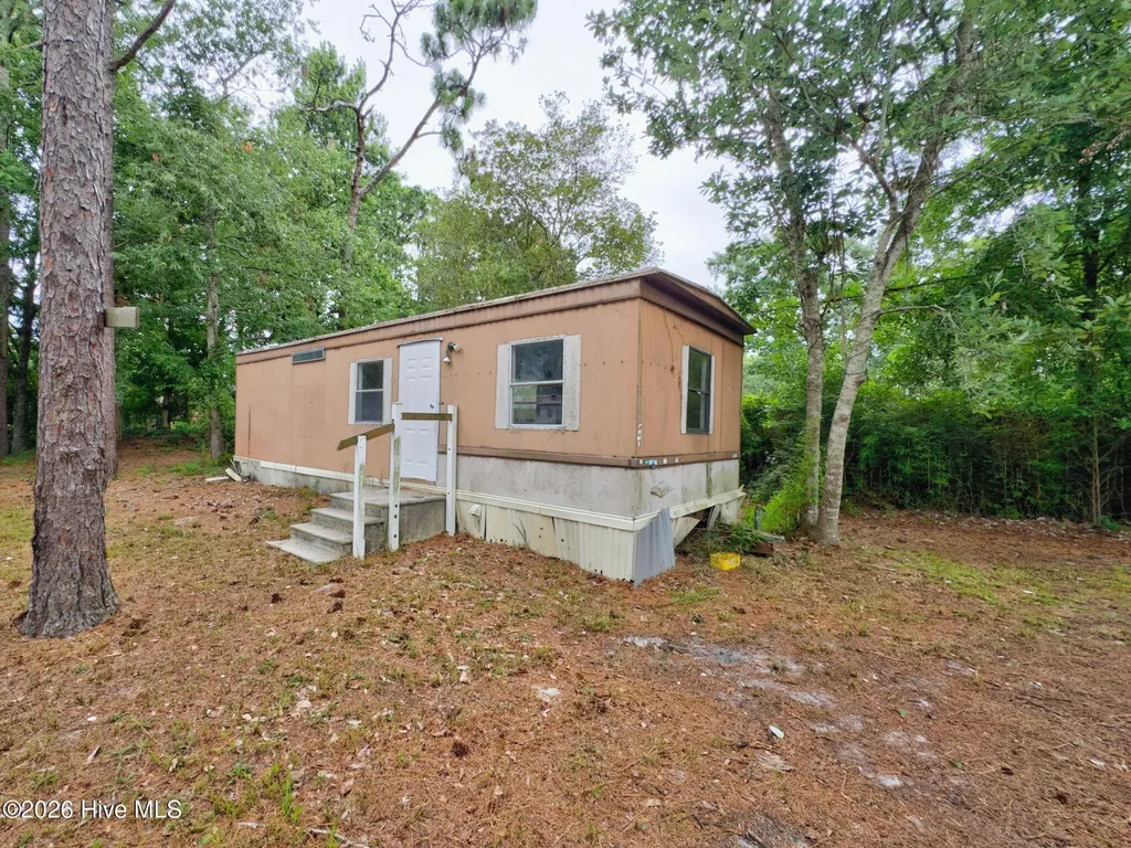4163 9th Street SE Southport NC 28461