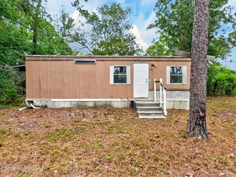 4163 9th Street SE Southport NC 28461
