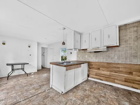 4163 9th Street SE Southport NC 28461