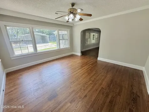 403 Wilson Avenue Kinston NC 28501