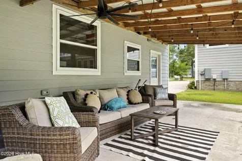 2703 E Fairway Road Morehead City NC 28557