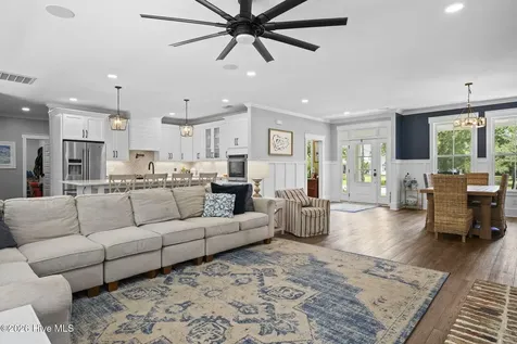 2703 E Fairway Road Morehead City NC 28557