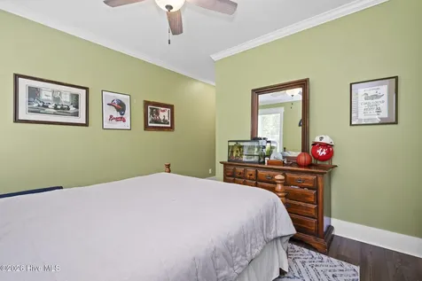 2703 E Fairway Road Morehead City NC 28557