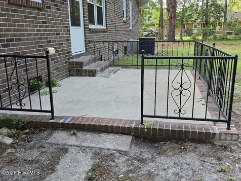 503 Covington Drive Kinston NC 28501