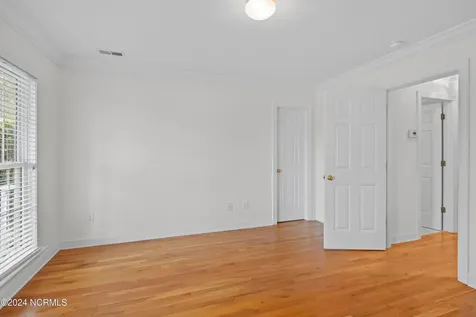 3567 E Medinah Avenue E Southport NC 28461