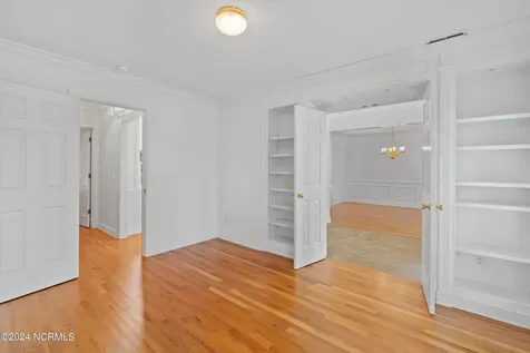 3567 E Medinah Avenue E Southport NC 28461