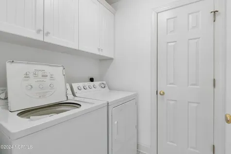 3567 E Medinah Avenue E Southport NC 28461