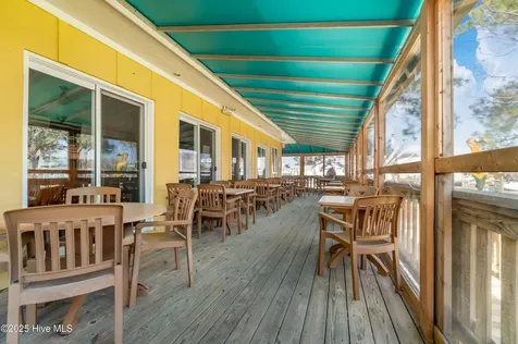 303 South Avenue Oriental NC 28571