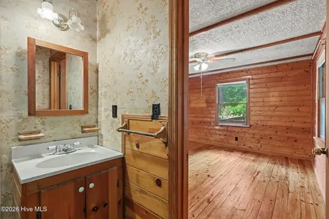 3477 Salem Road Mineral Bluff GA 30559