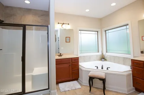 237 Rothbury Drive Whispering Pines NC 28327