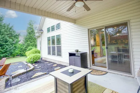 237 Rothbury Drive Whispering Pines NC 28327