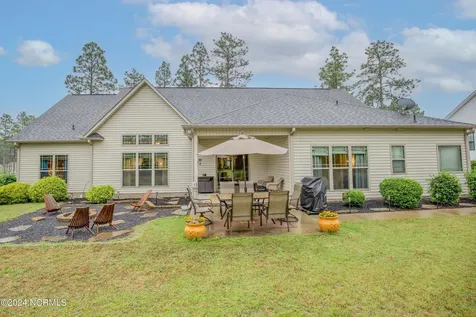 237 Rothbury Drive Whispering Pines NC 28327