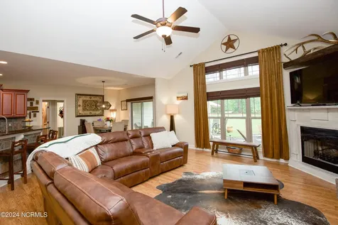 237 Rothbury Drive Whispering Pines NC 28327