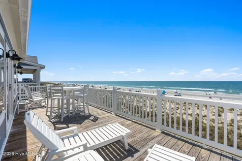 2617 E Beach Drive Oak Island NC 28465