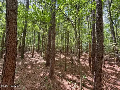 04 Titan Roberts Road Erwin NC 28339