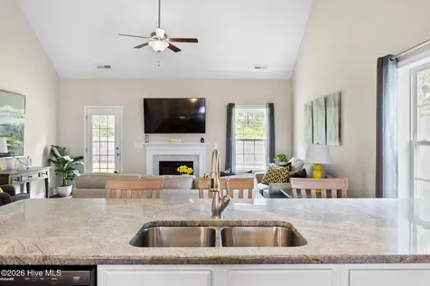 7345 Springwater Drive Wilmington NC 28411