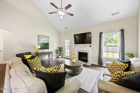 7345 Springwater Drive Wilmington NC 28411